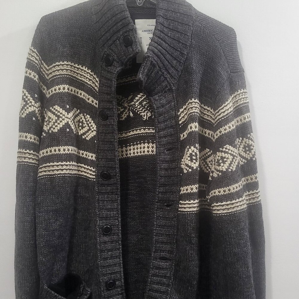 American Eagles Outfitters Sweater XL
